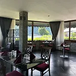 & La Sibilla Cusiana Hotel Pettenasco
