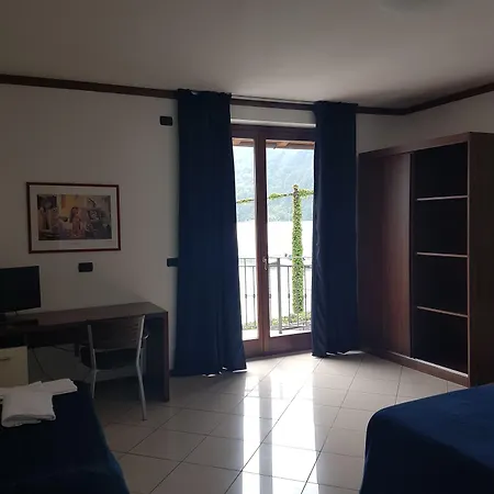 & La Sibilla Cusiana Hotel Pettenasco