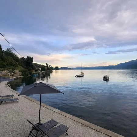 & La Sibilla Cusiana Hotel Pettenasco