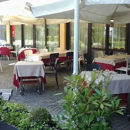 Hotel & La Sibilla Cusiana Pettenasco