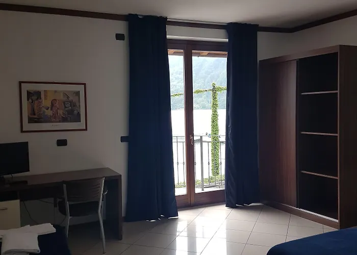 & La Sibilla Cusiana Hotel Pettenasco