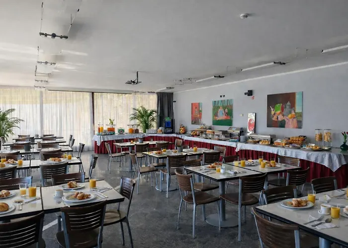 & La Sibilla Cusiana Hotel Pettenasco