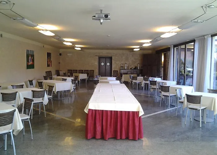 Hotel & La Sibilla Cusiana Pettenasco
